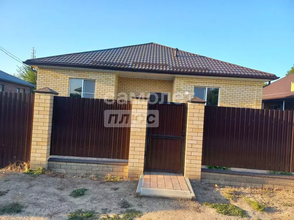 Дом в Краснодарский край, Динской район, с. Красносельское Длинная ул. ... - Фото 0