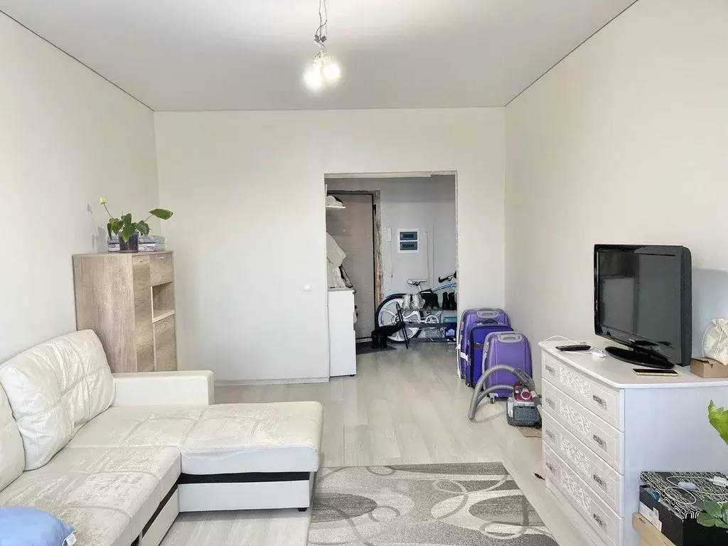 1-к кв. Брянская область, Брянск Белобережская ул., 20 (46.6 м) - Фото 2