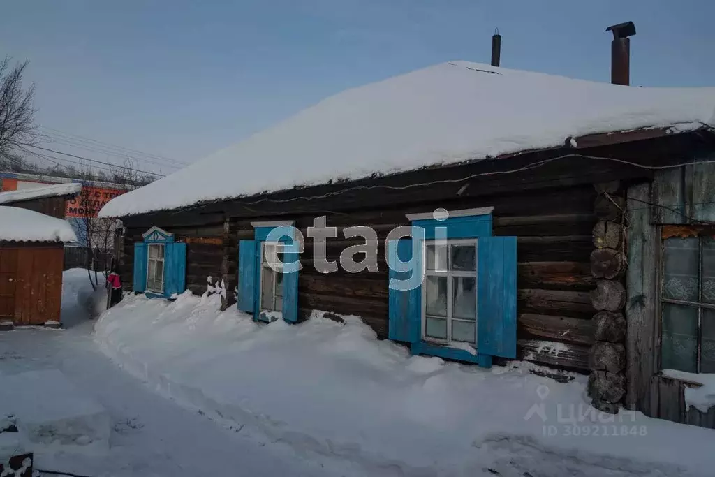 Дом в Алтайский край, Бийск ул. Революции, 109 (64 м) - Фото 0