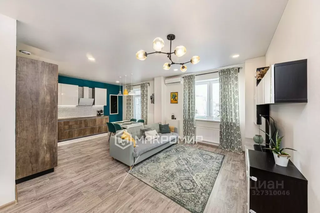 3-к кв. Челябинская область, Челябинск ул. 250-летия Челябинска, 48 ... - Фото 1