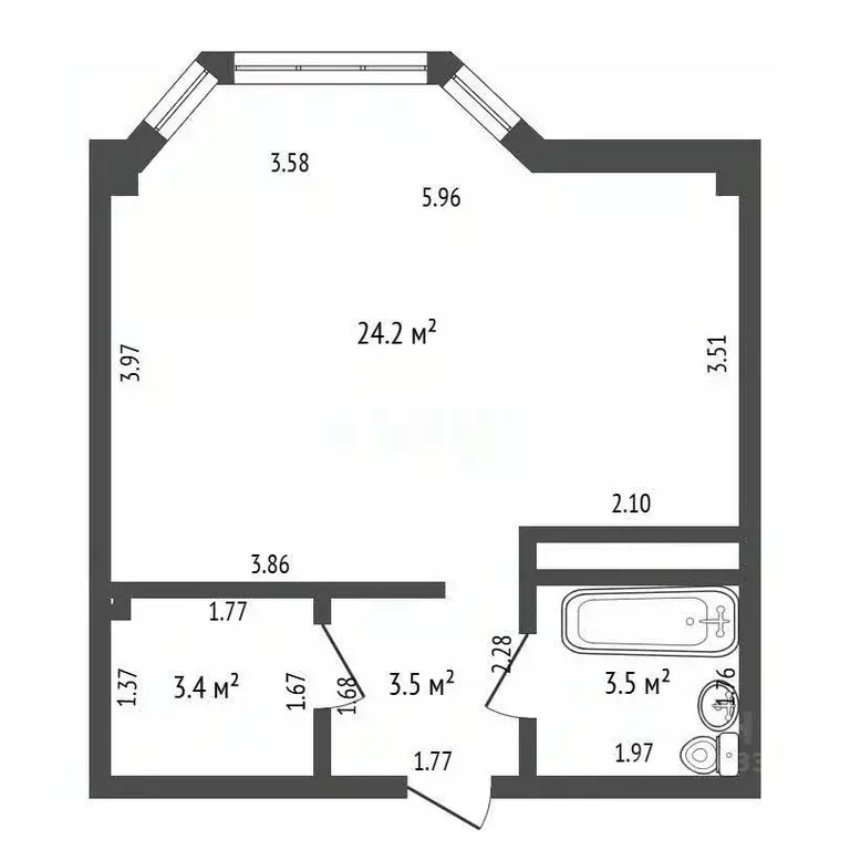 Студия Крым, Сакский район, с. Штормовое ул. 60 лет Октября (34.6 м) - Фото 2
