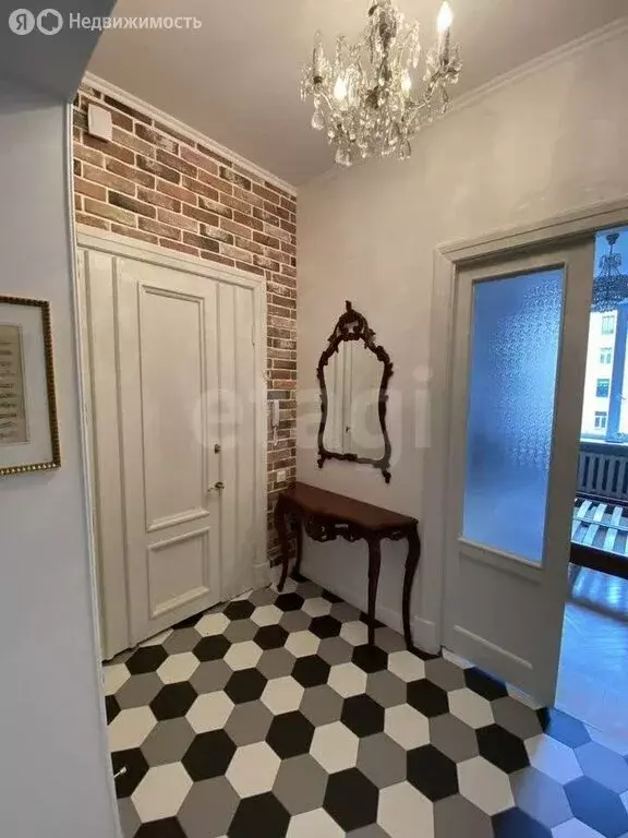 3-комнатная квартира: Санкт-Петербург, Суворовский проспект, 17 (59.3 ... - Фото 1