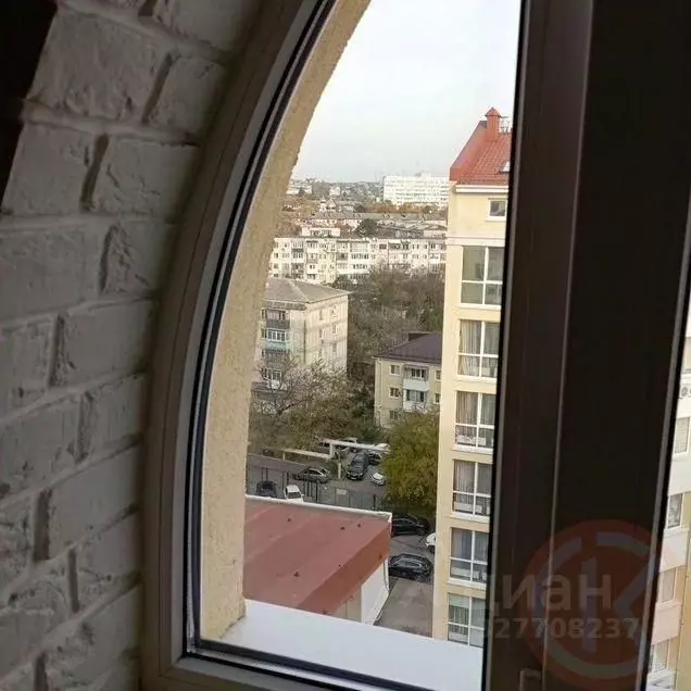 1-к кв. Крым, Симферополь ул. Железнодорожная, 1Г (30.7 м) - Фото 1