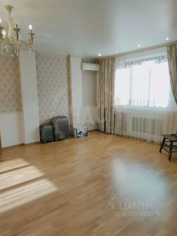 2-к кв. Курская область, Курск ул. Володарского, 44 (66.4 м) - Фото 0