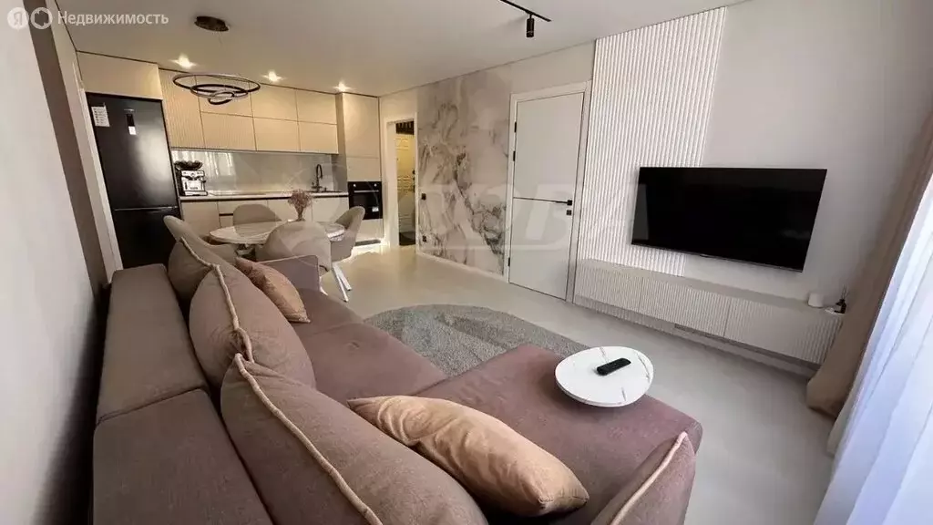 3-комнатная квартира: Тюмень, улица Константина Посьета, 5 (59.1 м) - Фото 1