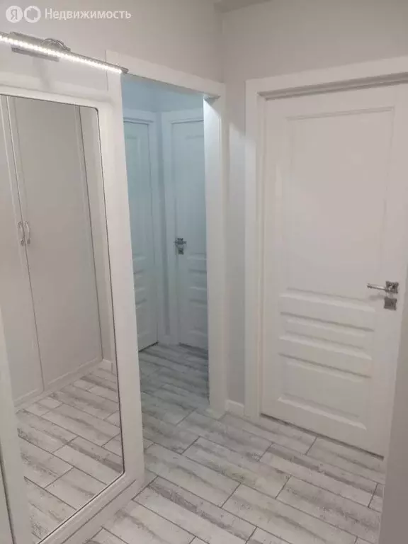 2-комнатная квартира: Новороссийск, проспект Ленина, 107 (61.3 м) - Фото 1