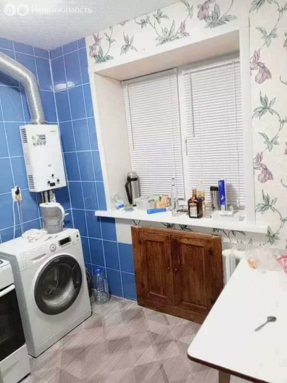 2-комнатная квартира: Новомосковск, улица Космонавтов, 7 (45 м) - Фото 1