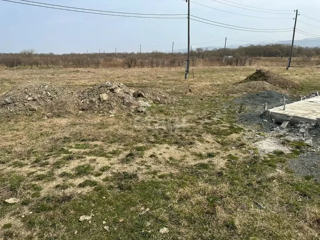 Участок в Сахалинская область, Южно-Сахалинск городской округ, с. ... - Фото 0