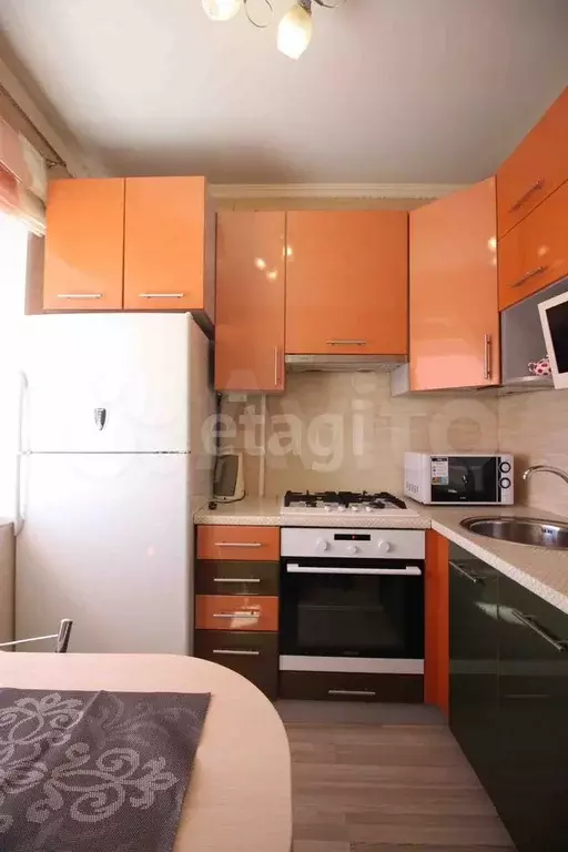 1-к. квартира, 40 м, 5/5 эт. - Фото 1