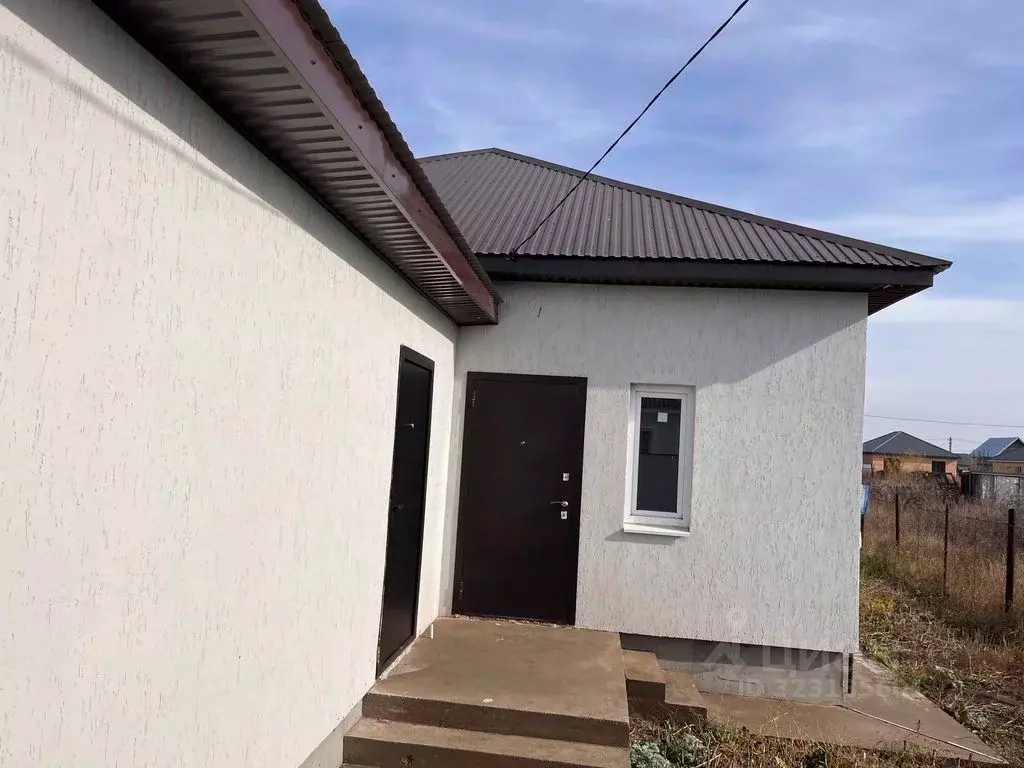 Дом в Оренбургская область, Оренбургский район, Южноуральский ... - Фото 2