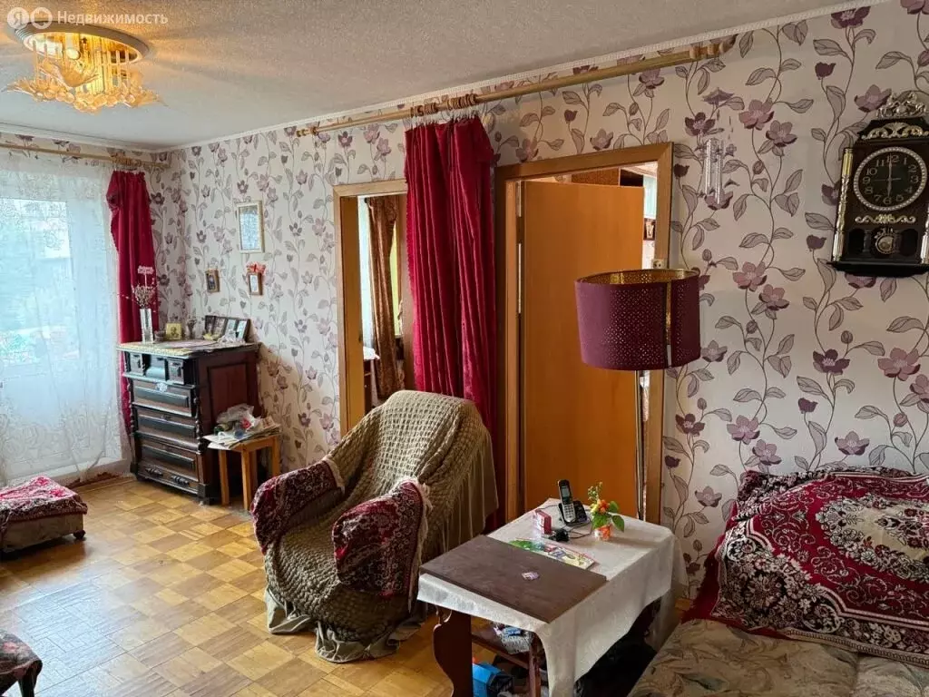 3-комнатная квартира: Заволжье, улица Пушкина, 48 (49.6 м) - Фото 1