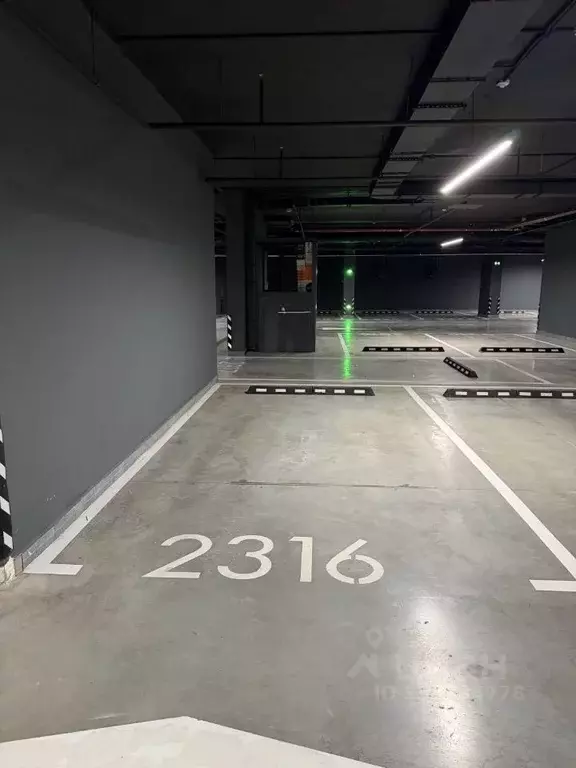 Гараж в Москва ул. Нижние Мневники, 12 (17 м) - Фото 1