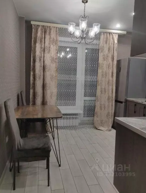1-к кв. Иркутская область, Иркутск Байкальская ул., 346/1 (40.0 м) - Фото 1