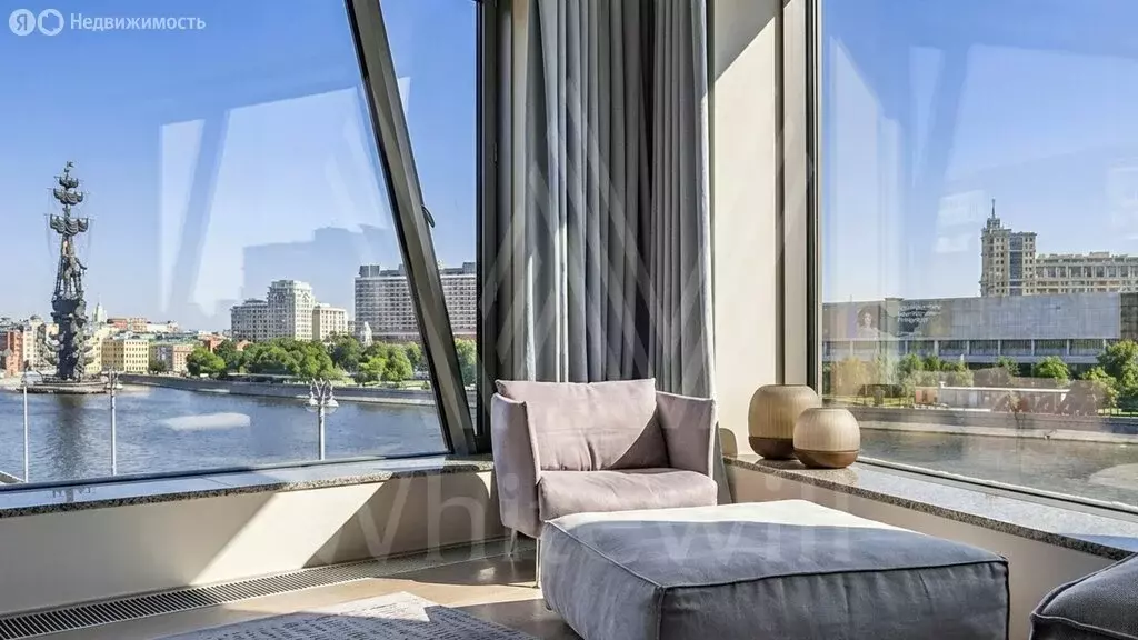 3-комнатная квартира: Москва, Пречистенская набережная, 5 (127 м) - Фото 1