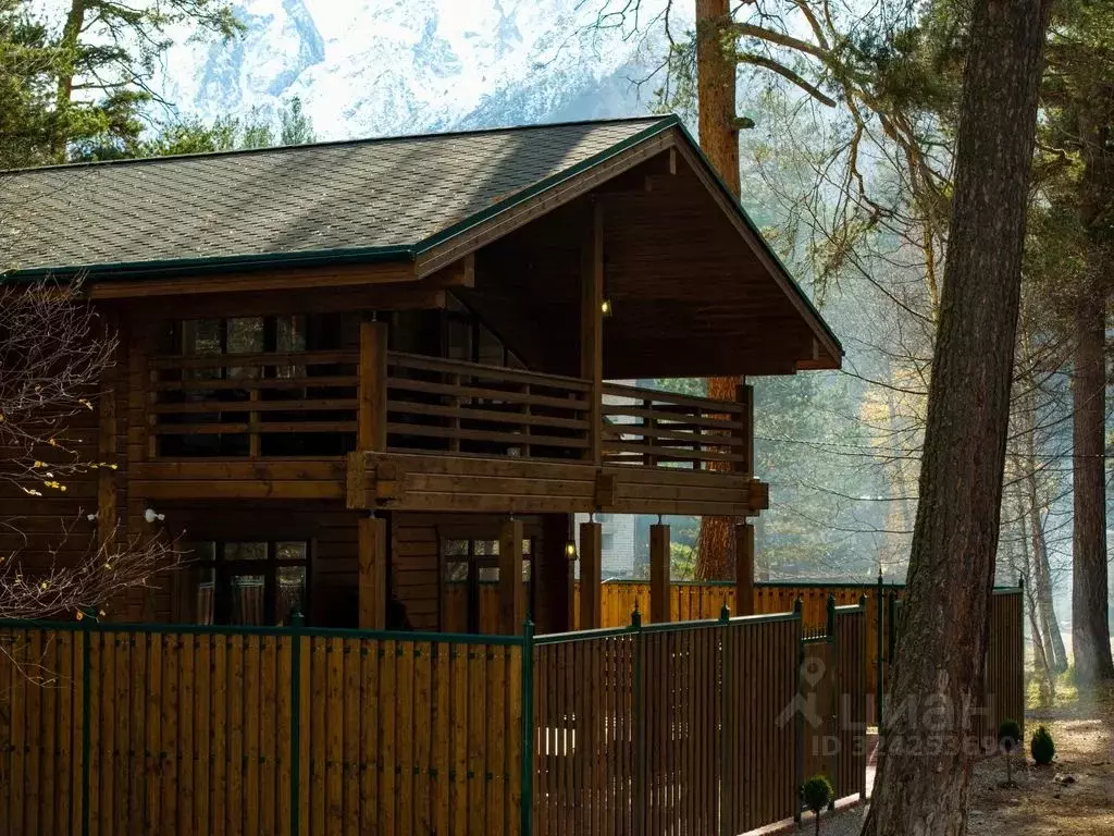 Дом в Кабардино-Балкария, Эльбрусский район, с. Эльбрус Эльбрусская ... - Фото 1