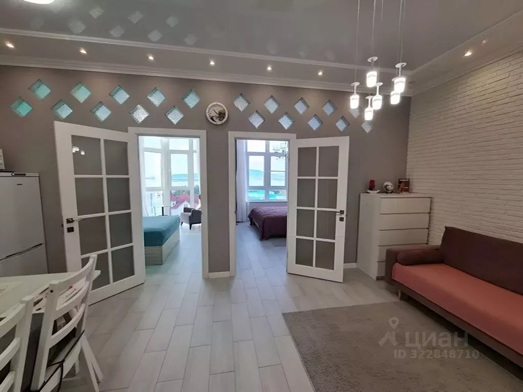 2-к кв. Краснодарский край, Геленджик Крымская ул., 22к22 (55.0 м) - Фото 2