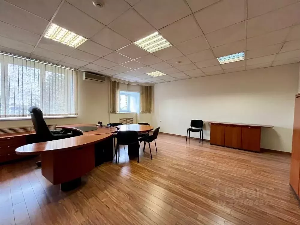 Офис в Иркутская область, Иркутск ул. Генерала Доватора, 27Б (400 м) - Фото 1