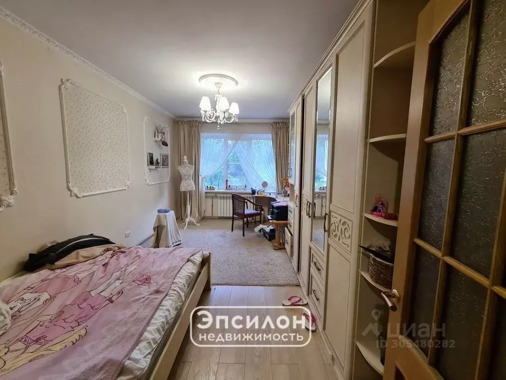 4-к кв. Курская область, Курск ул. Крюкова, 16Б (77.0 м) - Фото 1