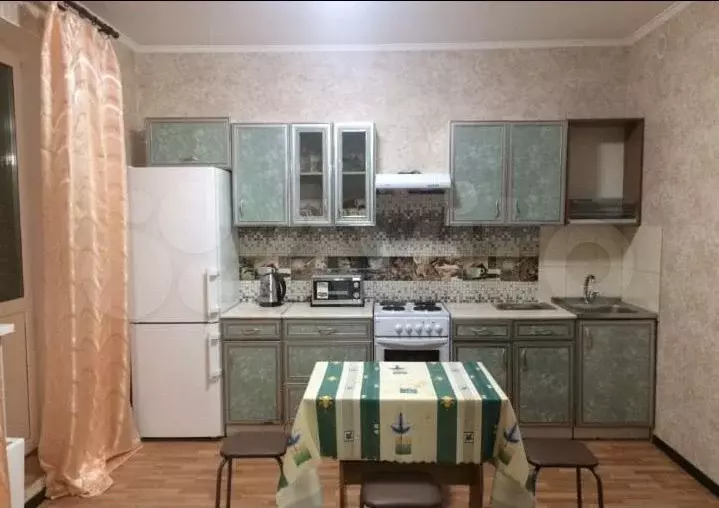 2-к. квартира, 67 м, 1/15 эт. - Фото 0