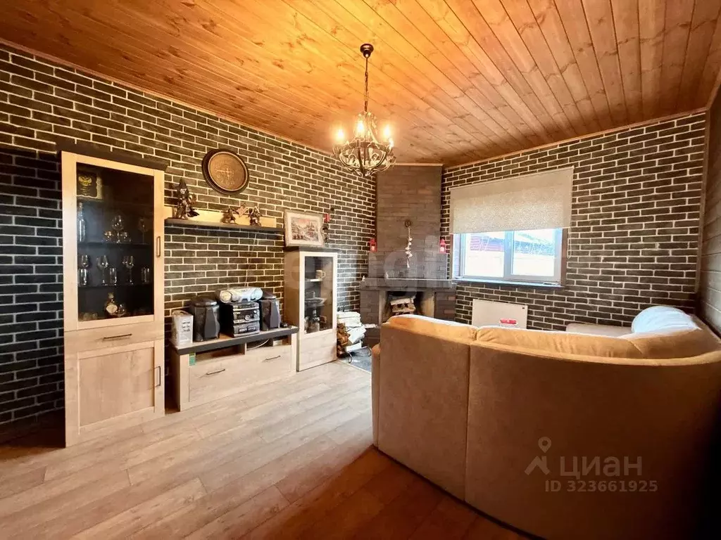 Дом в Смоленская область, Починковский муниципальный округ, д. Дивинка ... - Фото 1