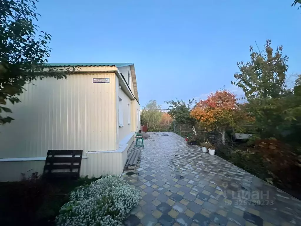 Дом в Саратовская область, Энгельс муниципальное образование, с. ... - Фото 2