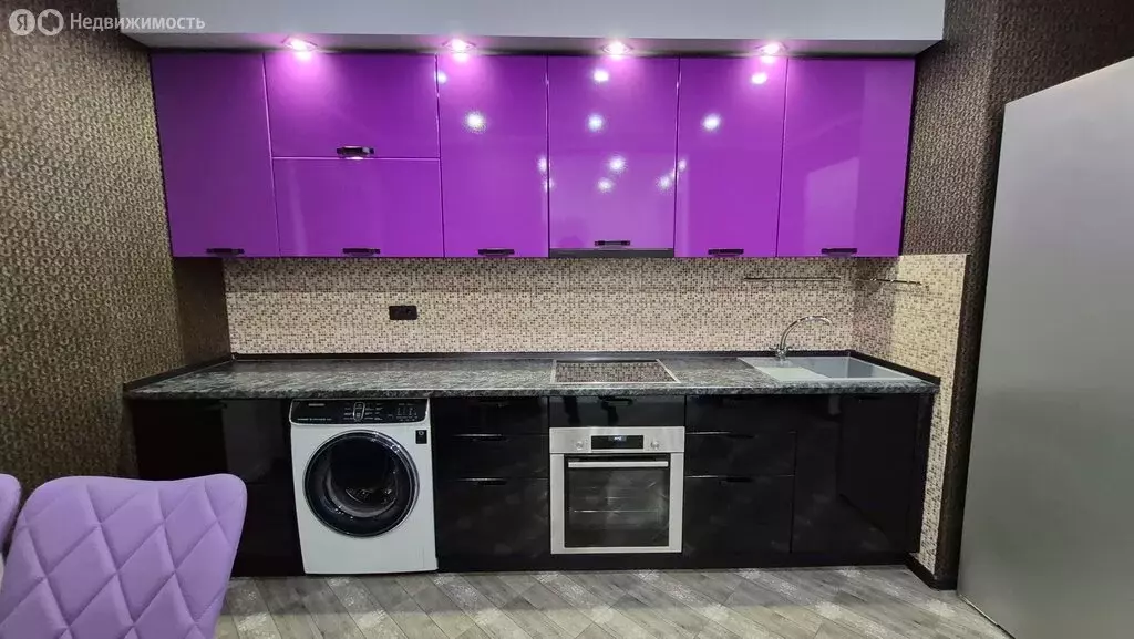 2-комнатная квартира: Брянск, Красноармейская улица, 42 (67.7 м) - Фото 2