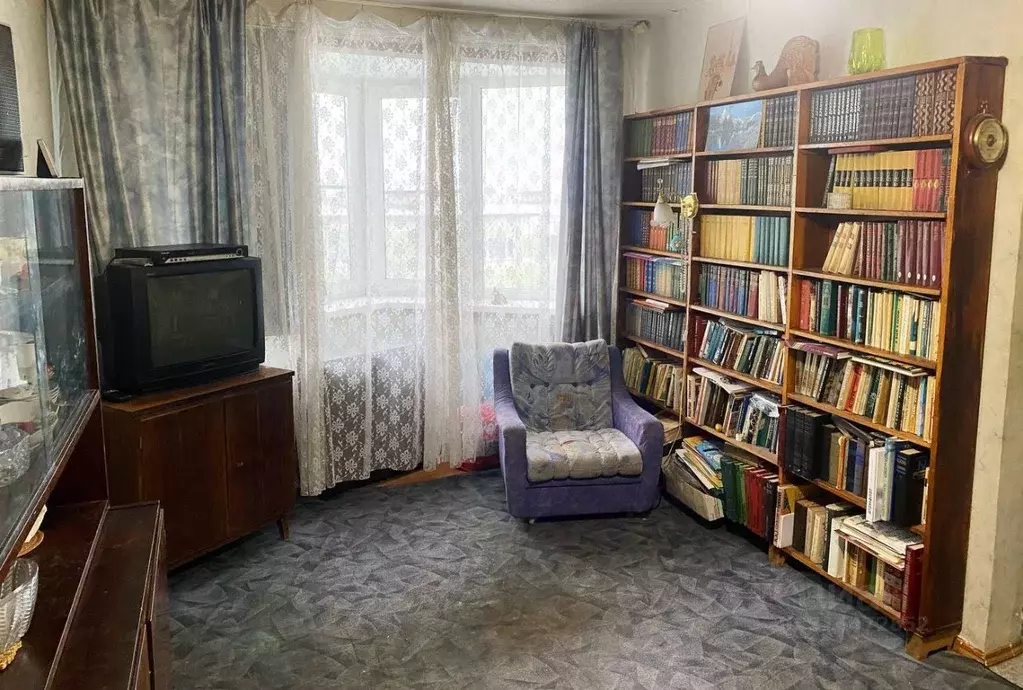2-к кв. Мурманская область, Мурманск ул. Полярные Зори, 7 (45.3 м) - Фото 0