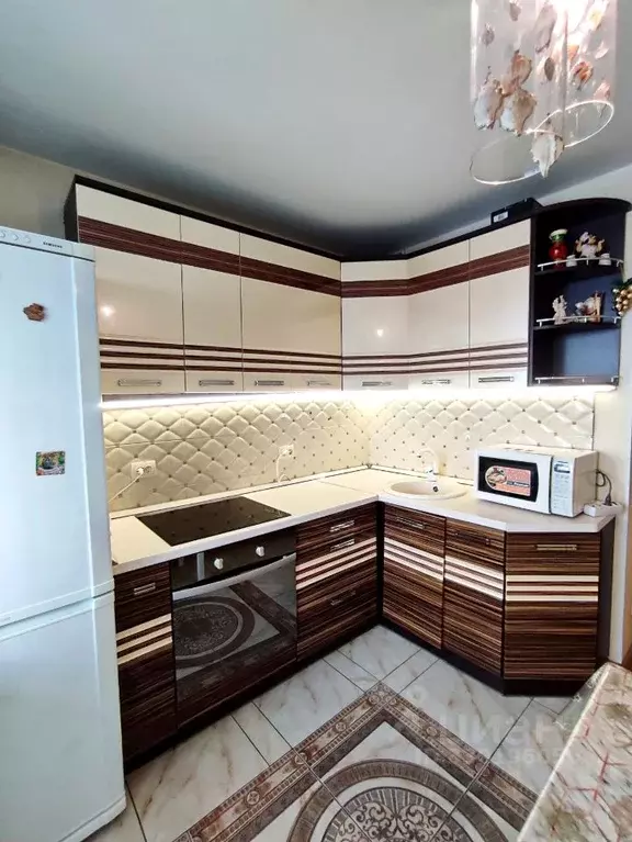 2-к кв. Кемеровская область, Кемерово просп. Ленина, 72 (48.0 м) - Фото 1