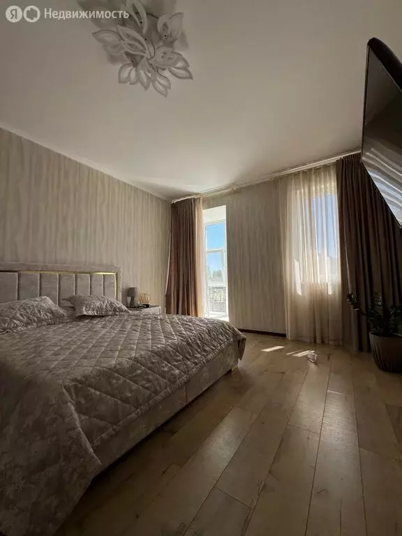 Дом в Симферопольский район, Мирновское сельское поселение, село ... - Фото 2