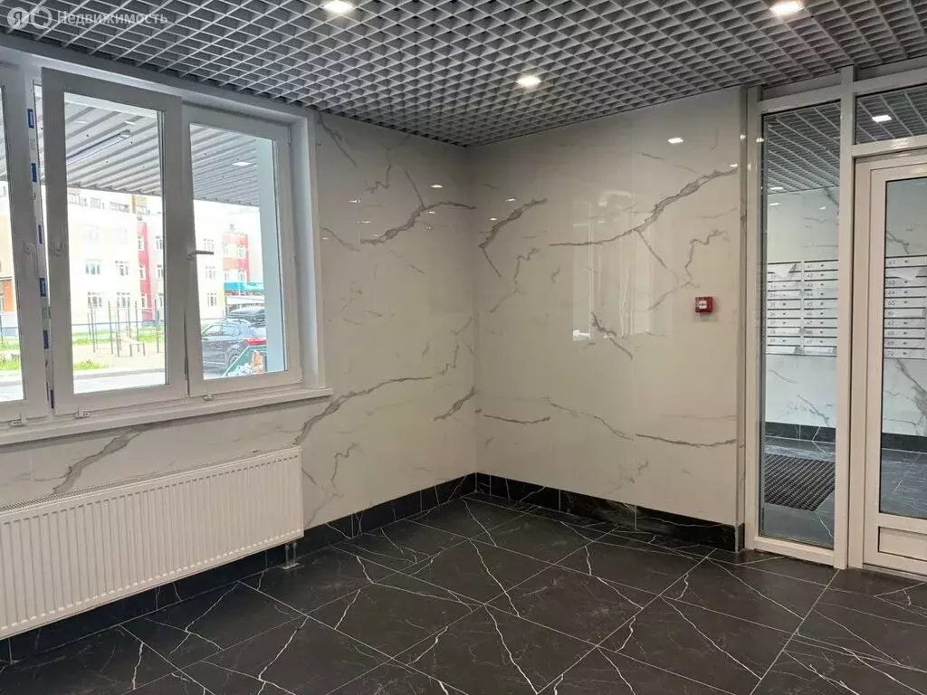 1-комнатная квартира: Ярославль, улица Комкора Хрипина, 3 (37.15 м) - Фото 1