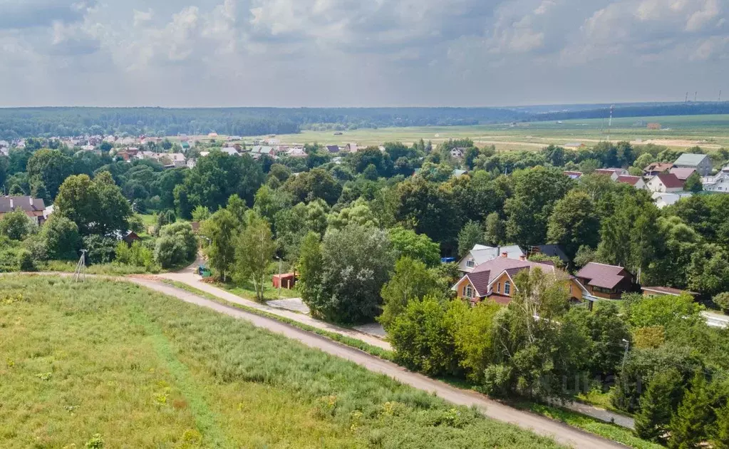 Участок в Московская область, Домодедово городской округ, д. Шахово  ... - Фото 1