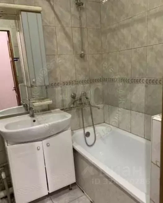 2-к кв. Курская область, Курск ул. 50 лет Октября, 11 (52.1 м) - Фото 2