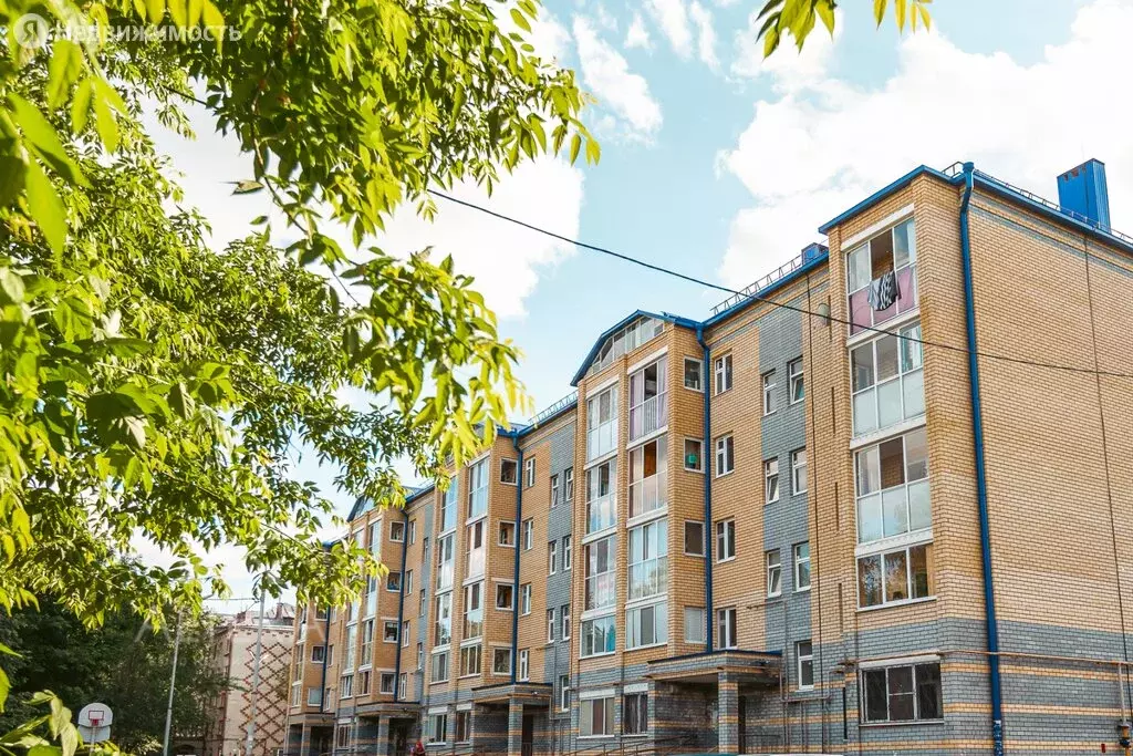 2-комнатная квартира: Казань, улица Можайского, 11 (52 м) - Фото 0