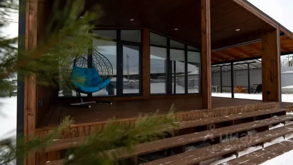 Дом в Свердловская область, Первоуральск ул. Трактористов, 1 (70 м) - Фото 1