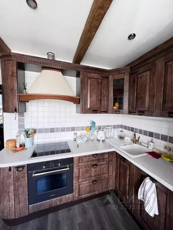 2-к кв. Челябинская область, Челябинск ул. Братьев Кашириных, 151 ... - Фото 1