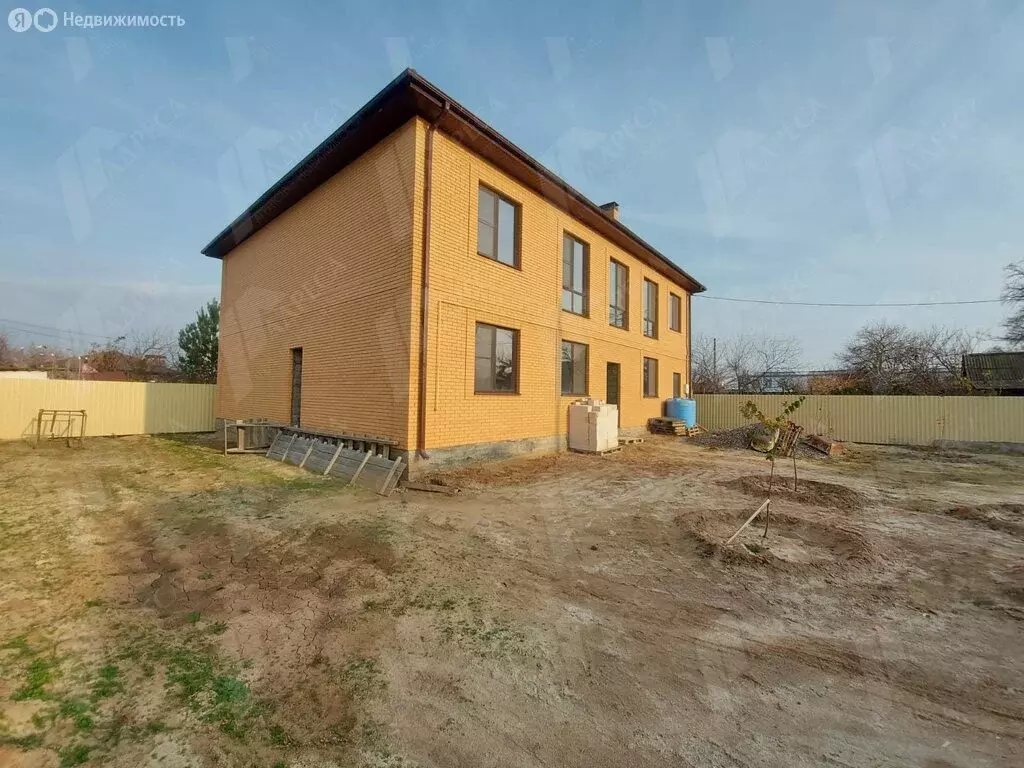 Дом в Осыпной Бугор, улица Комарова, 2Б (323 м) - Фото 2