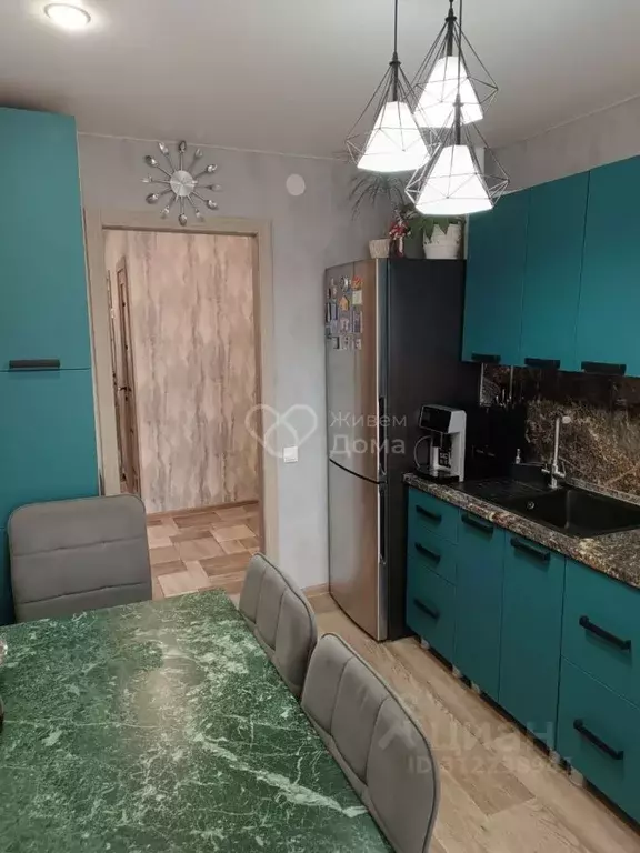 3-к кв. Волгоградская область, Волгоград просп. Маршала Жукова, 106 ... - Фото 1