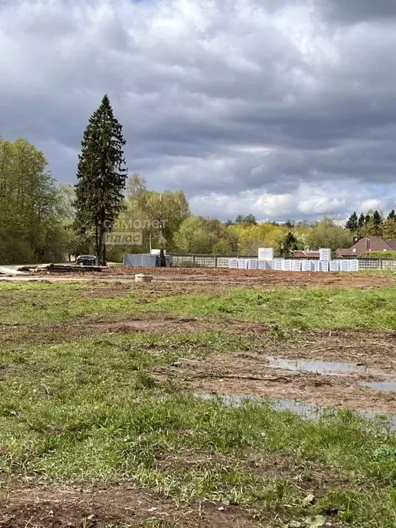 Участок в Московская область, Мытищи городской округ, с. Марфино ул. ... - Фото 1