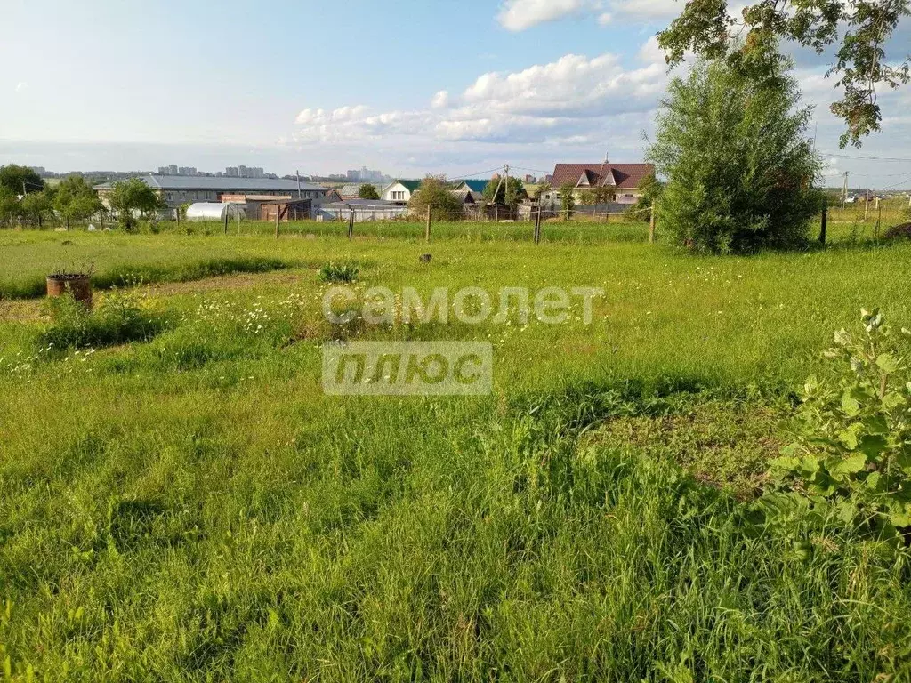 Участок в Чувашия, Чебоксарский муниципальный округ, д. Янашкасы ул. ... - Фото 1