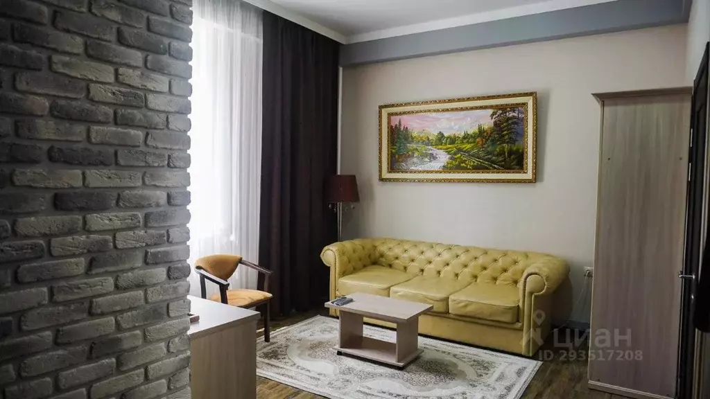 Комната Карачаево-Черкесия, Зеленчукский район, с. Архыз ул. Шорова ... - Фото 2