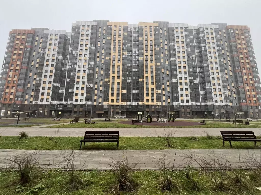 3-к кв. Москва ул. Яворки, 1к5 (58.3 м) - Фото 1