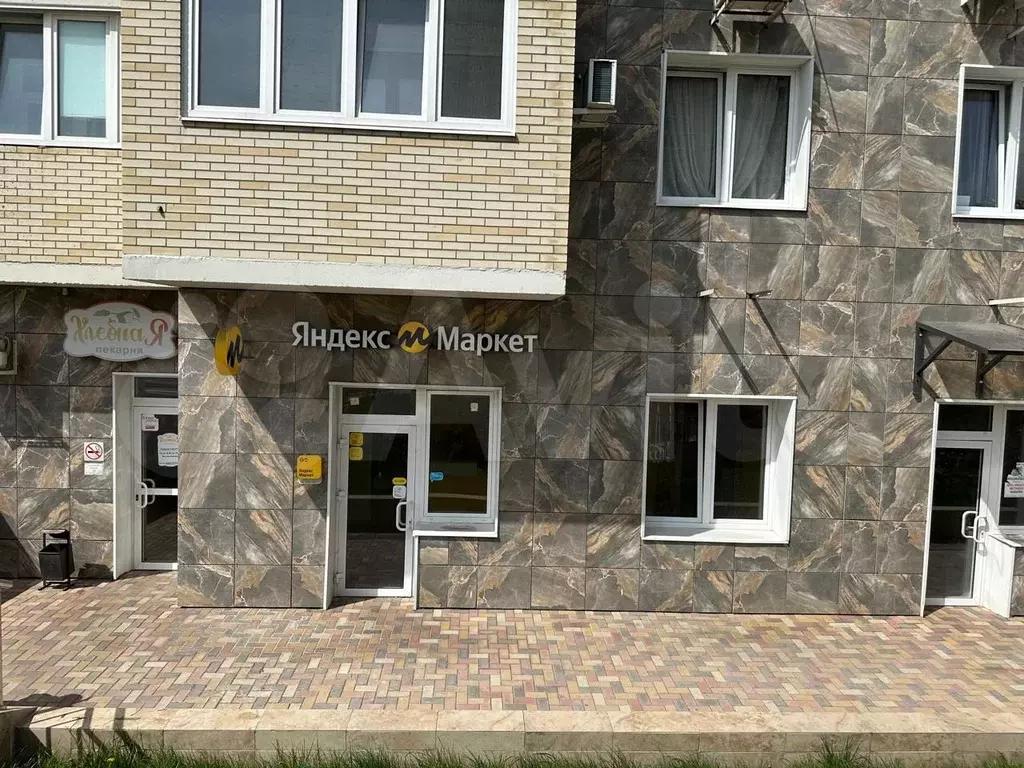 Продаю коммерческое помещения 40.5 м2 в большом ЖК - Фото 1