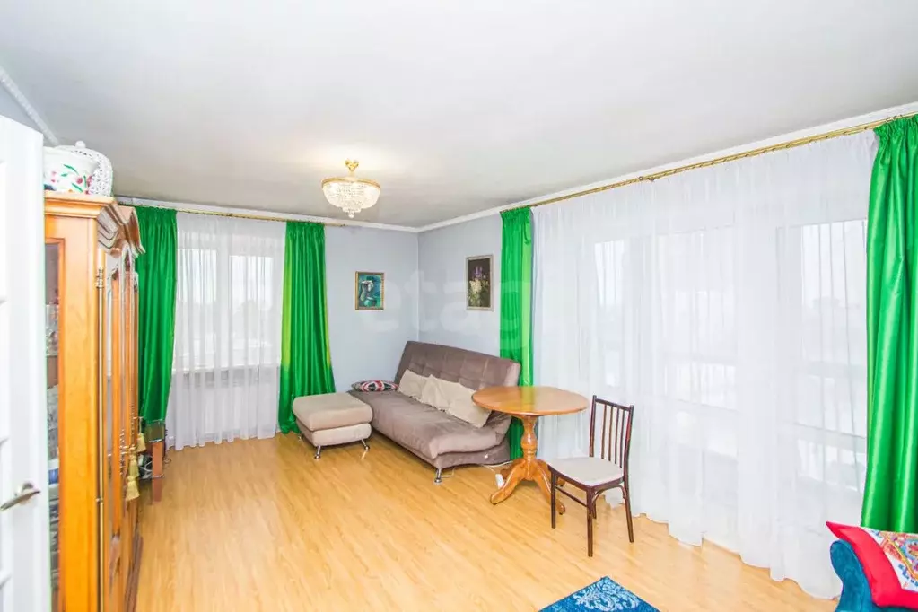 4-к кв. Бурятия, Улан-Удэ Октябрьская ул., 1 (86.5 м) - Фото 2