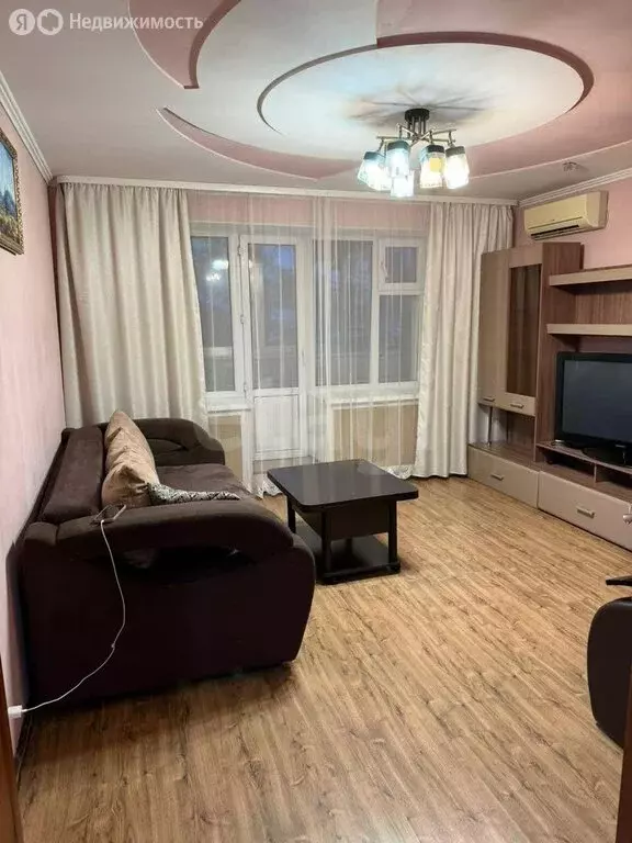 2-комнатная квартира: село Томское, Украинская улица, 5 (51.8 м) - Фото 2