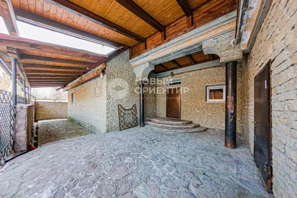 Дом в Свердловская область, Сысертский муниципальный округ, пос. ... - Фото 1