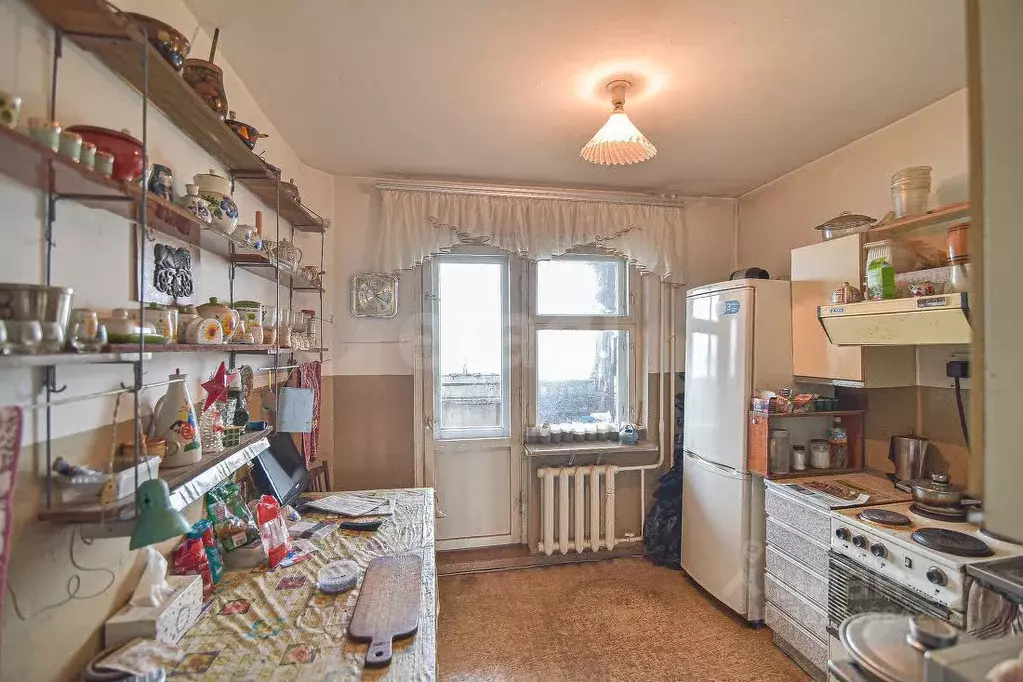 3-к кв. Сахалинская область, Южно-Сахалинск просп. Мира, 290А (65.0 м) - Фото 1