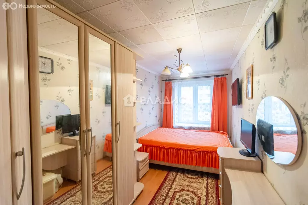 3-комнатная квартира: Петрозаводск, проспект Александра Невского, 70 ... - Фото 1