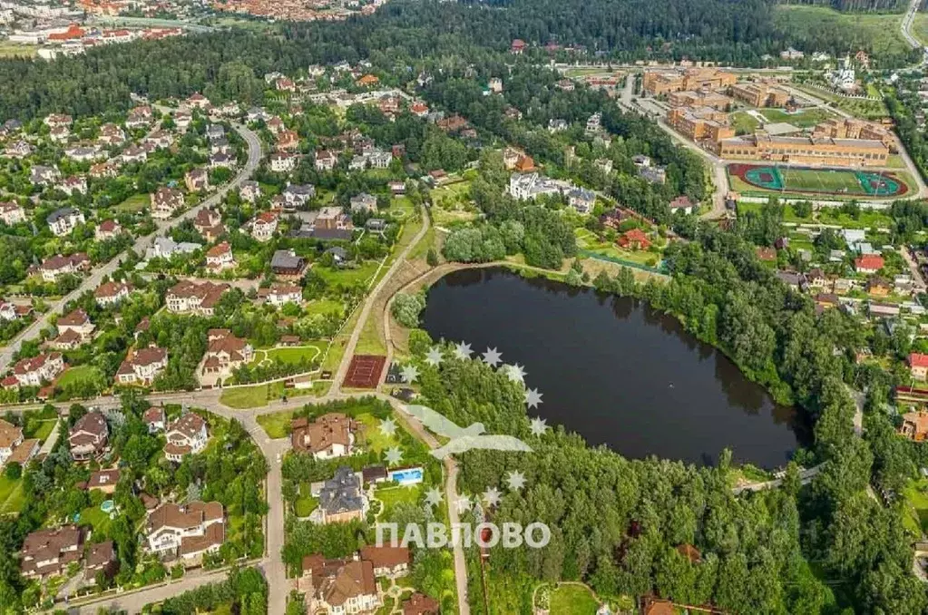 Участок в Московская область, Истра муниципальный округ, д. ... - Фото 1