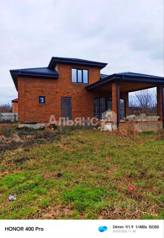 Дом в Краснодарский край, Усть-Лабинский район, Железное с/пос, ... - Фото 1