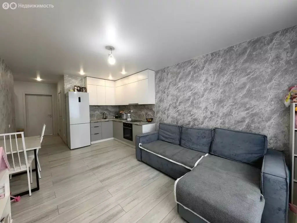 2-комнатная квартира: Оренбург, улица Автомобилистов, 15 (49.6 м) - Фото 2